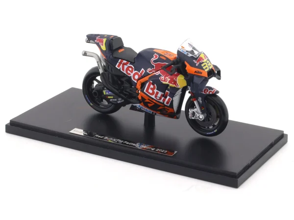 MAISTO 1:18 2023 RED BULL KTM FACTORY RACING RC16, BRAD BINDER 33
