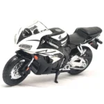 MAISTO 1:18 HONDA CBR1000RR WHITE